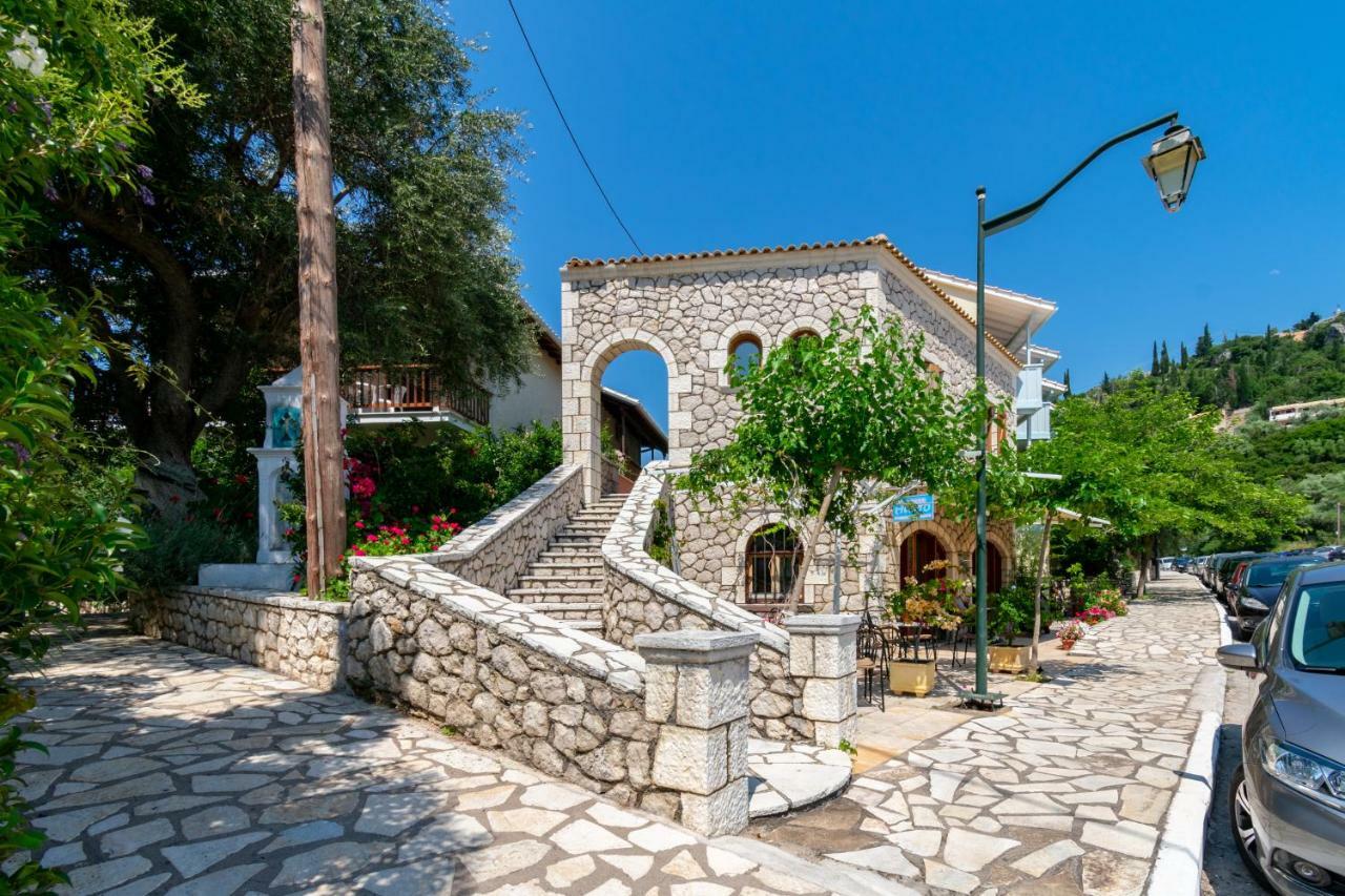Averto Lefkáda Dış mekan fotoğraf